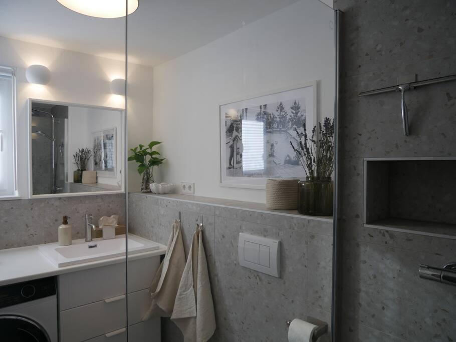 Moderne Studio Ferienwohnung In Bad Doberan Eksteriør bilde